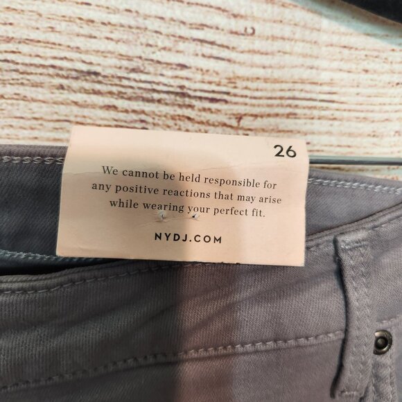 NYDJ Slim Straight Gray Jeans Curves 360 Side Ankle Slits Women's Size 26 NWT - Picture 11 of 16